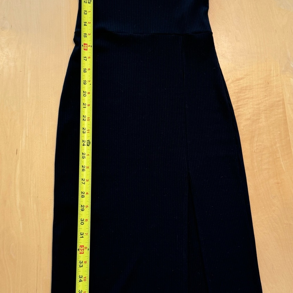 NWOT - Reformation knit Cassi dress black SM - Picture 5 of 9